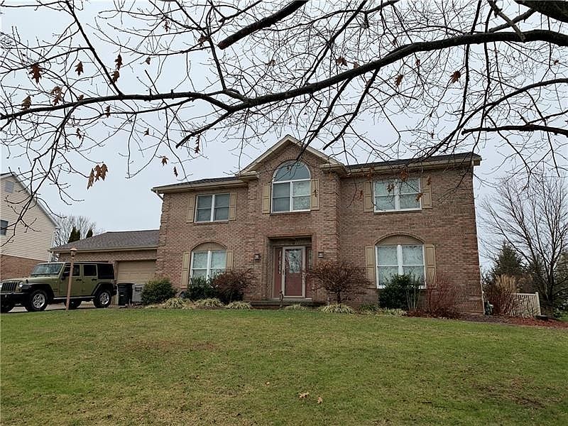1st image of 826 Cleardale Dr