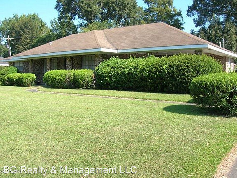 1st image of 204 N Locksley Dr