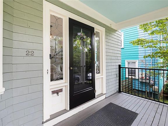 5th image of 22 Ogden St
