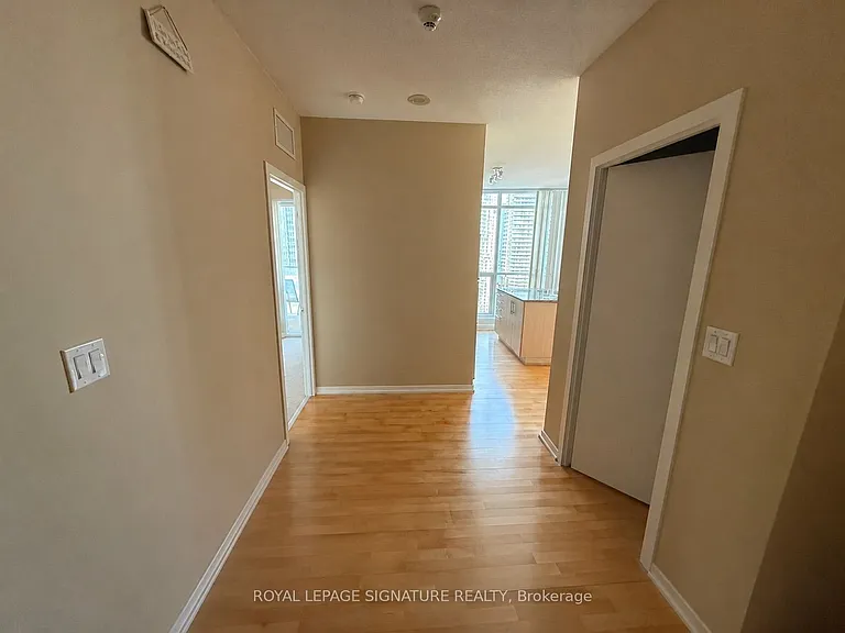 65 Bremner Blvd #1310 — Photo 13