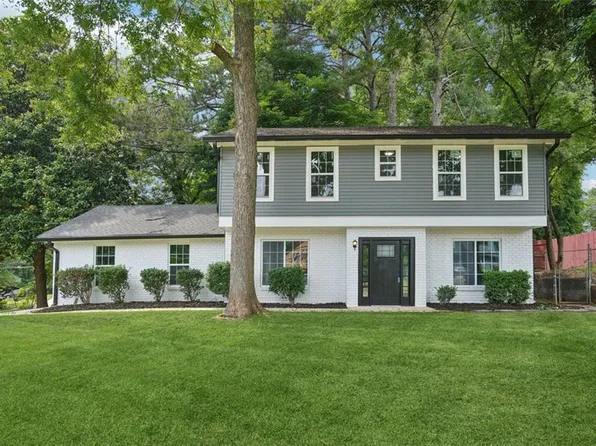 2079 Wellborn Rd, Lithonia, GA 30058