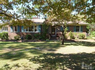 124 Pine Valley Dr, Wilmington, NC 28412