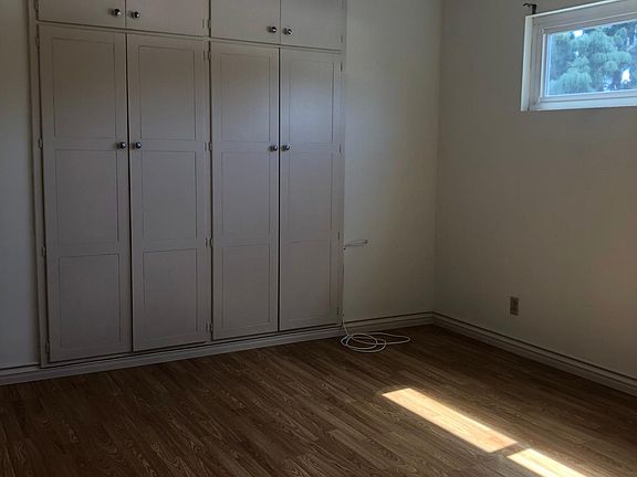 4th image of 2619 Greenfield Ave APT 6