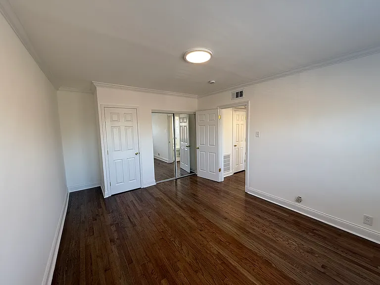 765 Westwood Dr — Photo 7