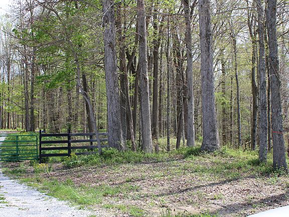 4th image of 8445 N County Road 225 W