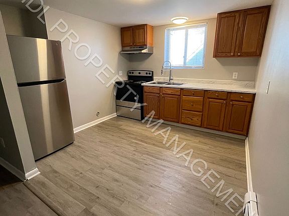 2nd image of 4545 N Woodbridge Ave APT 5