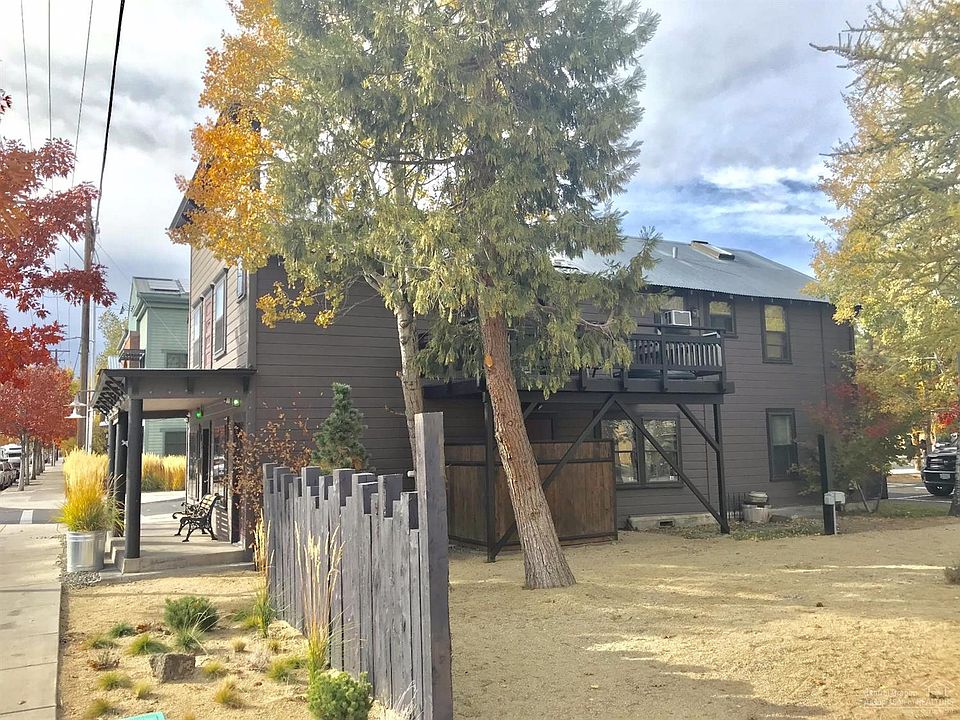 2nd image of 542 NW Arizona Ave