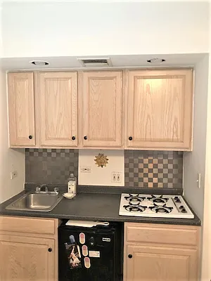 Rented by 9 Realty NYC | media 27
