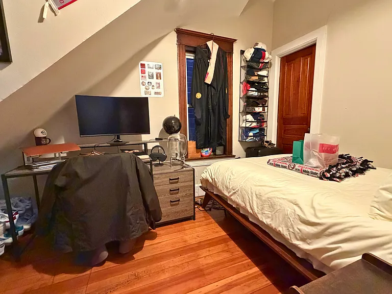 1016 W Oakdale Ave #1 — Photo 9
