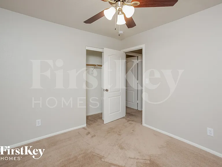 4913 Cherokee Run Ct — Photo 13