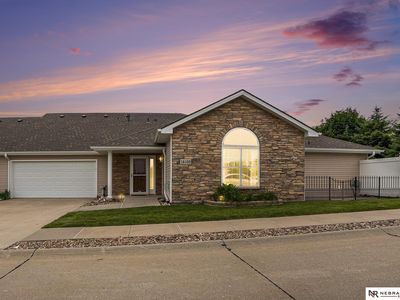 16105 Davidson Plz, Bennington, NE, 68007