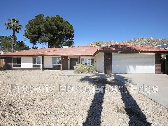 2nd image of 25502 Jaclyn Ave