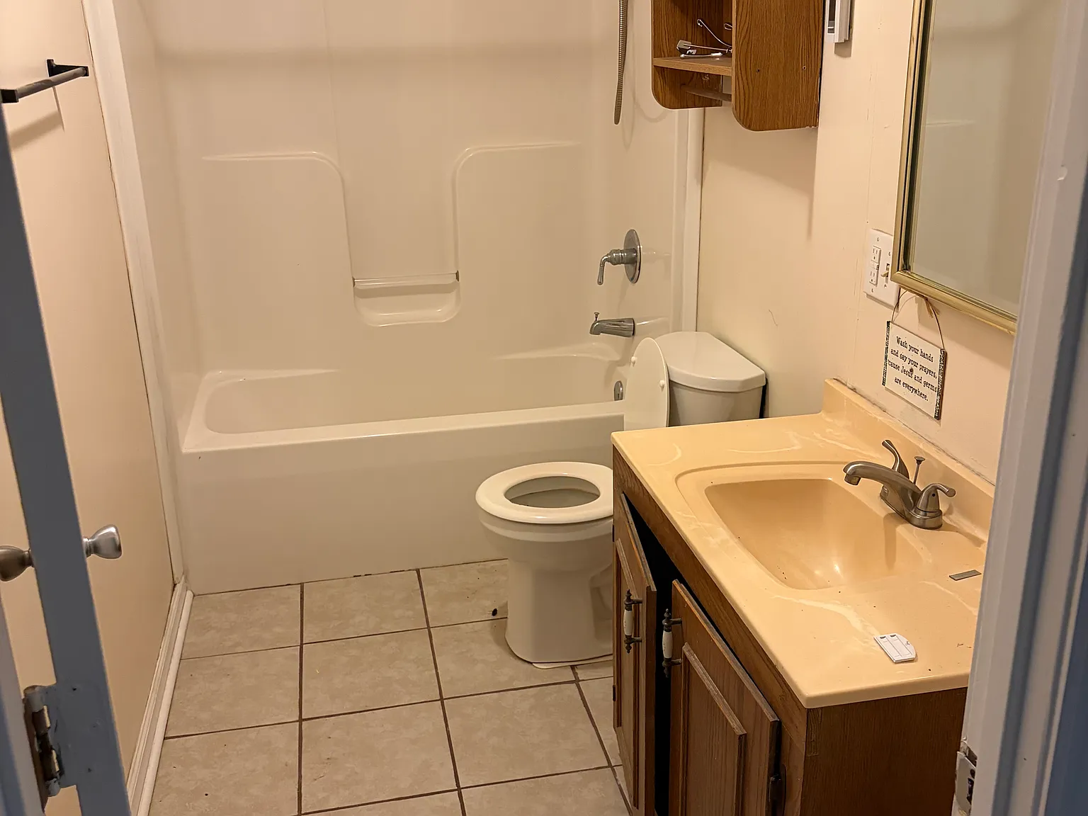 3 bed, 1136 sqft, $1,000 — Photo 2
