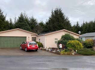 6020 NE Evergreen Ln, Newport, OR 97365