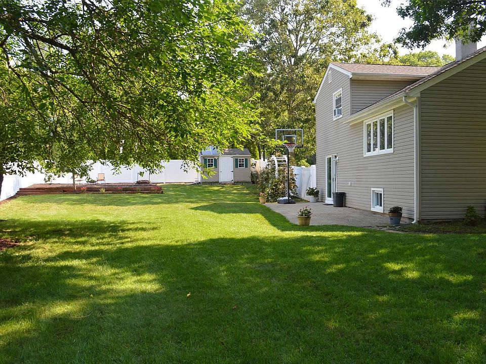 2nd image of 30 N Morris Ave