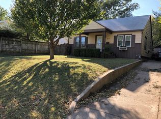 410 S 10th St, Ponca City, OK 74601