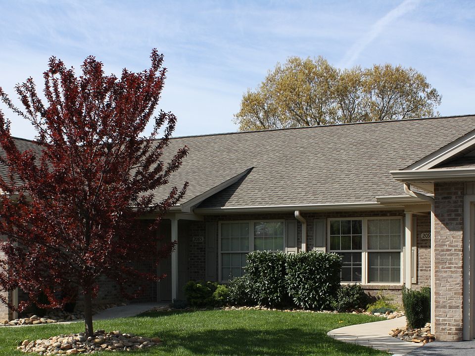 Suncrest Village