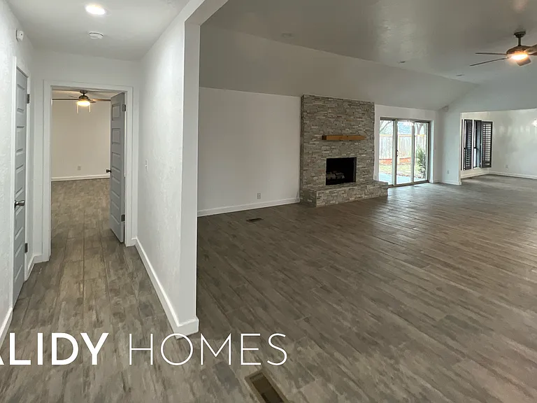 12510 Maple Ridge Rd — Photo 19