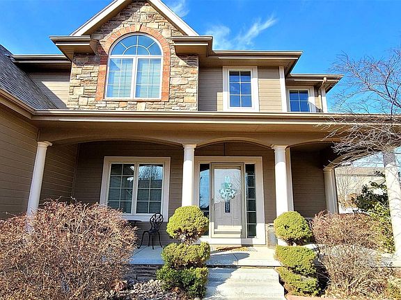 3rd image of 12108 S 49th Ave
