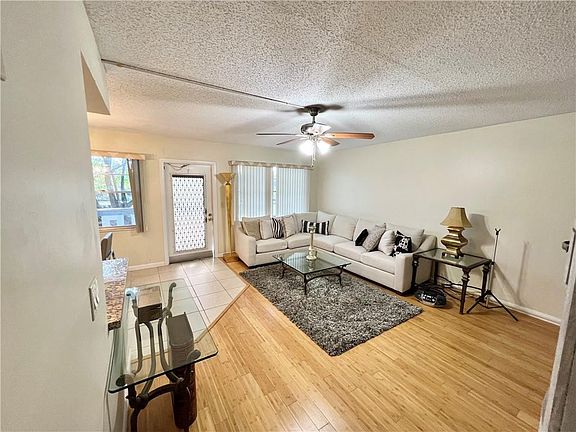 2nd image of 251 Richmond F #251