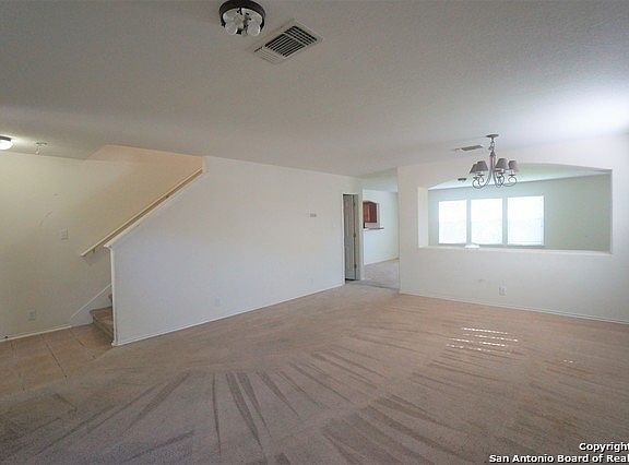 5th image of 7918 Mainland Dr