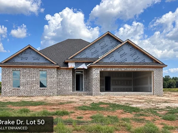 53 Drake Dr, Wetumpka, AL 36092