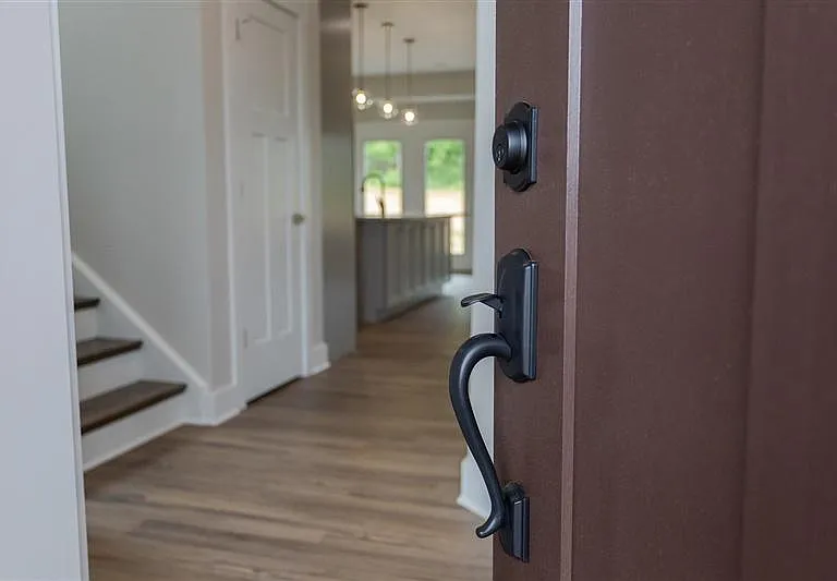 6 Kiley Ln — Photo 4