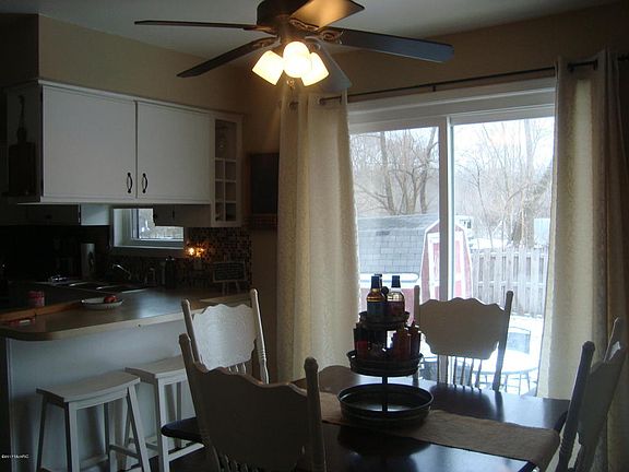 4th image of 4742 Flying Eagle Dr SE