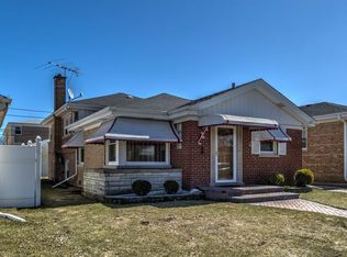 7353 N Oconto Ave, Chicago, IL 60631