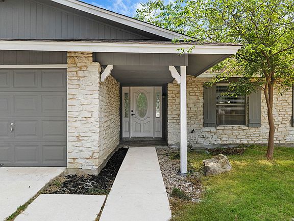 5th image of 7818 Rustic Forest Dr.