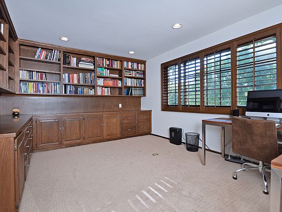 2nd image of 4483 Estrondo Dr