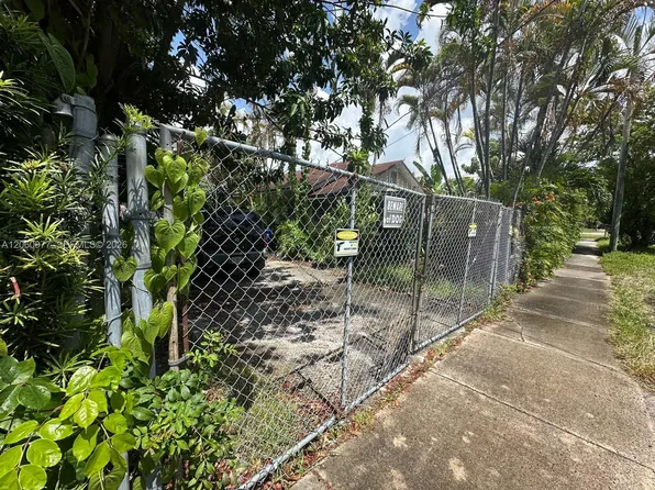 3348 NW 9th Ave, Miami, FL 33127
