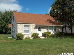 802 Elm St, Spooner, WI 54801