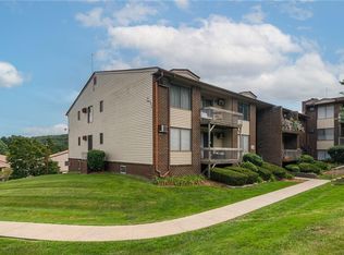 244 Country Club Ln, Pomona, NY 10970