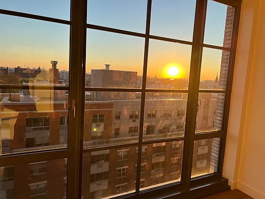 Rented by Compass | media 24