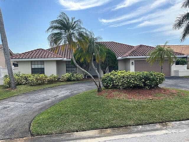1st image of 6622 NW 48th Street