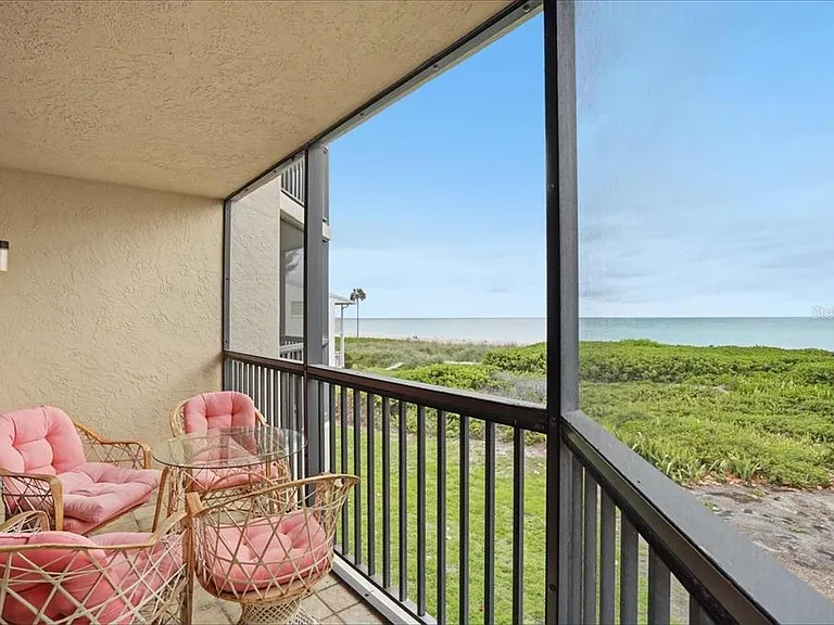 5611 Gulf Of Mexico Dr #3 — Photo 42