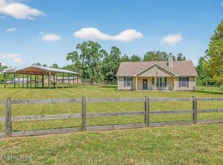 204 Comer Rd, Palatka, FL 32177