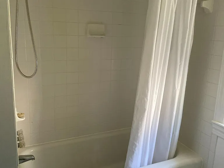 2210 N Lexington St #UPPER LEVEL — Photo 15