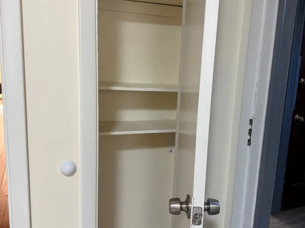 88 Vroom Street image 12 of 12