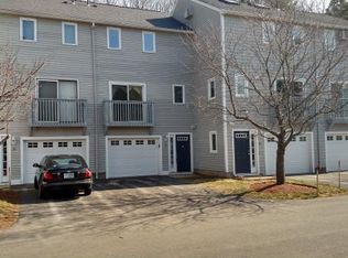 21 Profile Cir, Nashua, NH 03063