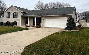 3rd image of 3130 Shiloh Dr