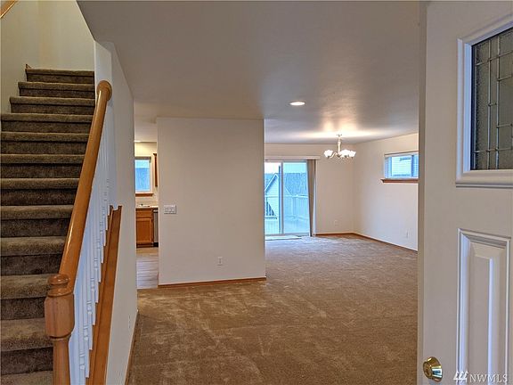 3rd image of 1773 SW Tahoe St
