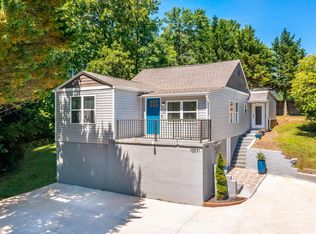10071 Central Dr, Ooltewah, TN 37363