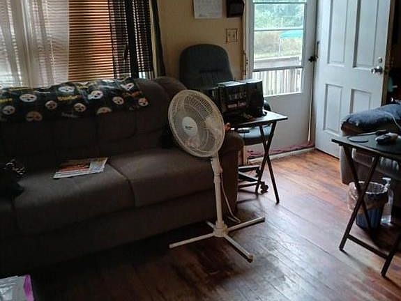 4th image of 1804 Milburn Ave