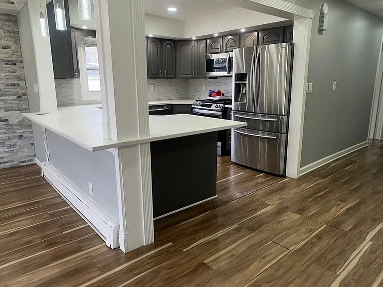 728 Liberty Ave #1 — Photo 4
