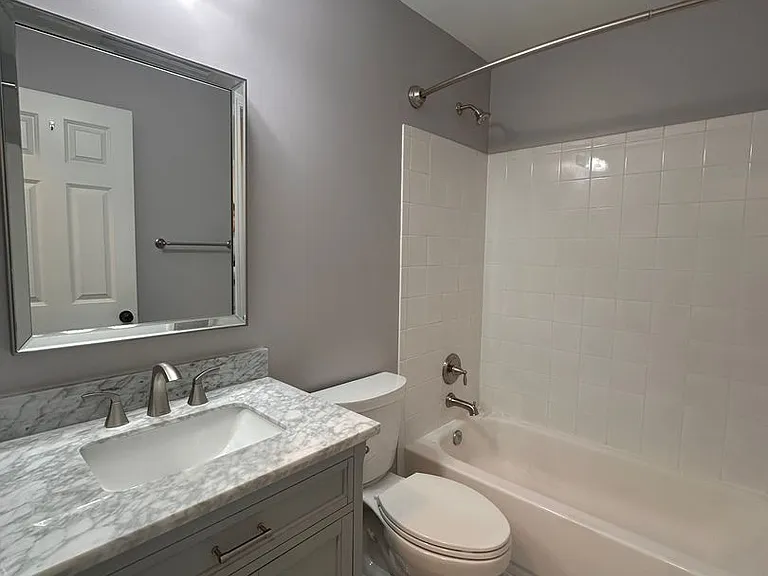 16303 Rockcrest View Ln — Photo 7