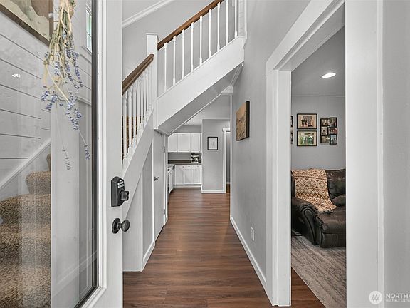 5th image of 7530 Woodland Drive