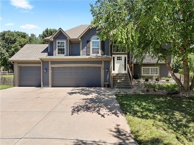 11025 N Tullis Ct, Kansas City, MO, 64157