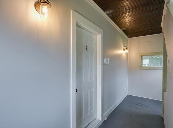 2nd image of 1626 Carroll Ave #2